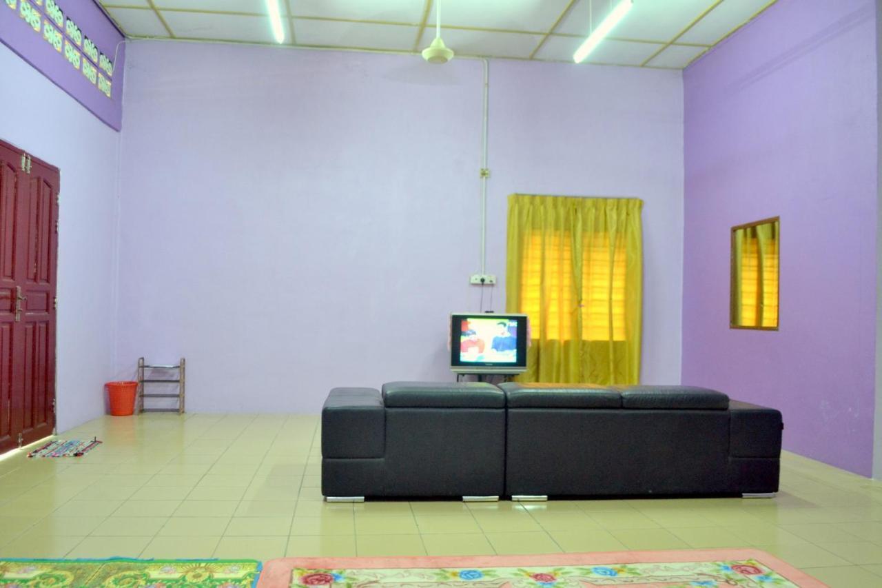 Homestay Jertih Besut Terengganu Экстерьер фото