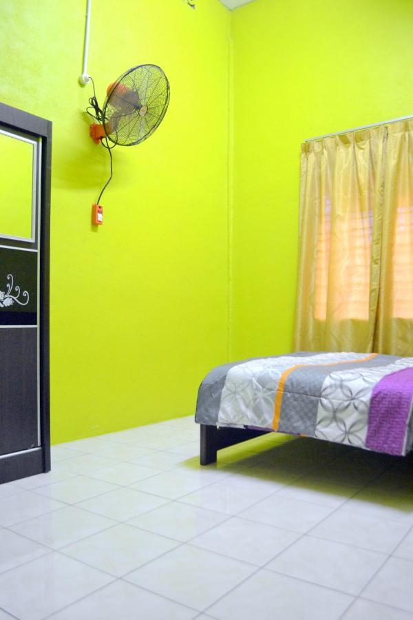 Homestay Jertih Besut Terengganu Экстерьер фото